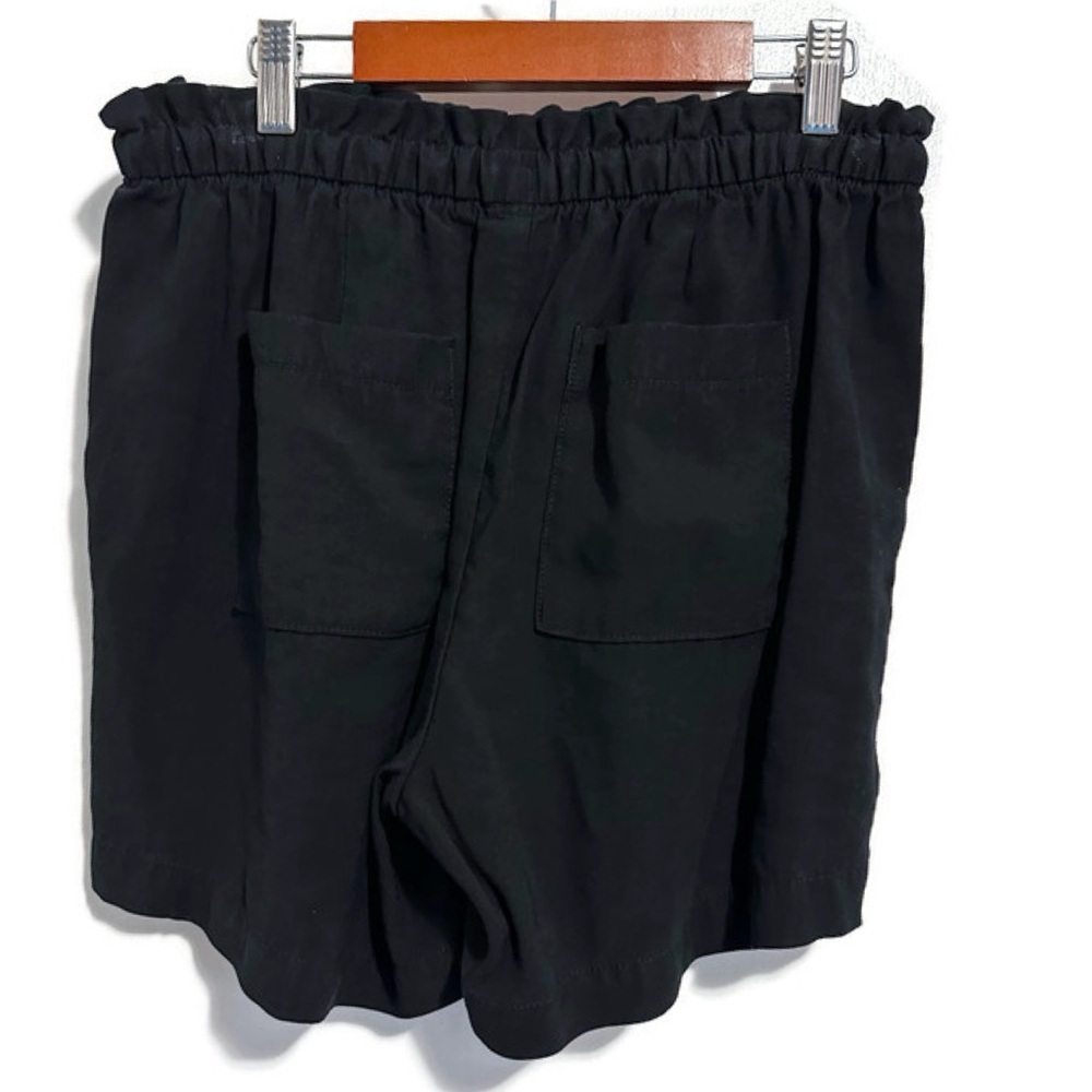 Black Drawstring Shorts - Picture 2 of 4